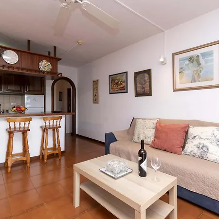 San Marino 36 - One Bed Apartman *